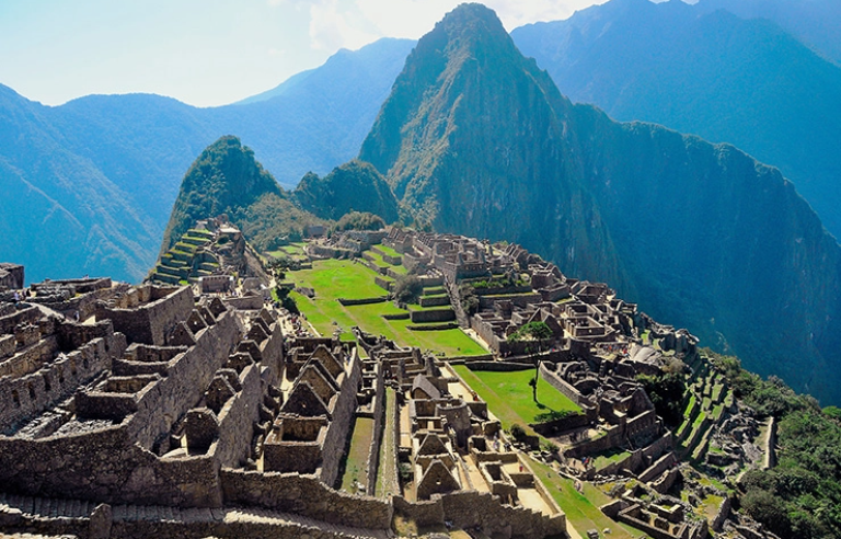 https://cll-live-media.de-fra-1.linodeobjects.com/wp-content/uploads/2026/06/south-america-victor-he-yam1KMv0SgQ-unsplash@2x.png